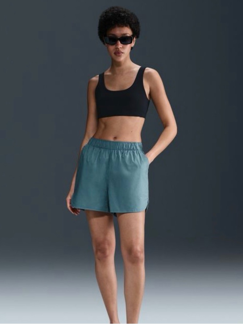 Nike Chill Poplin Shorts Blue Size Medium Cotton Stretch Elastic Waist